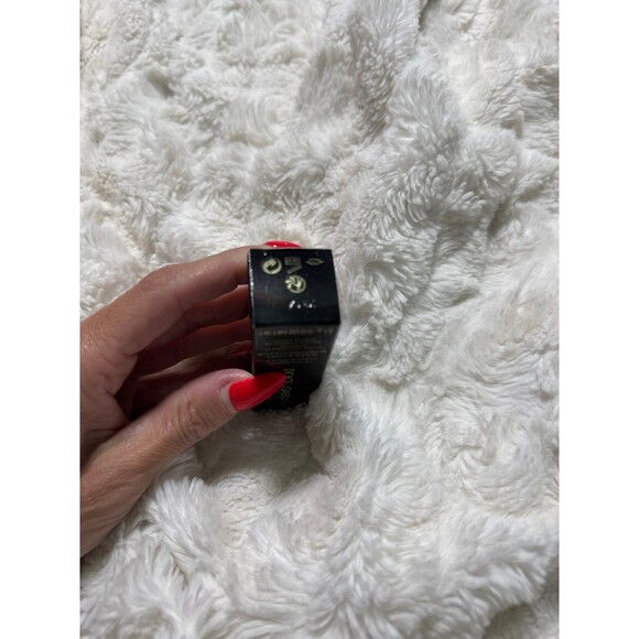 Dolce and Gabbana the only one moisturizing lipstick 116 - Picture 5 of 8